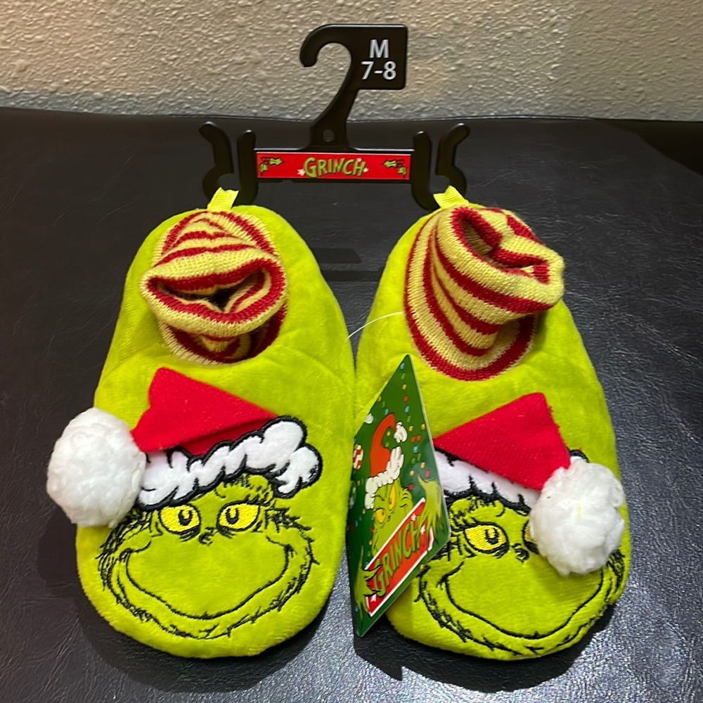 COPY - Grinch slippers